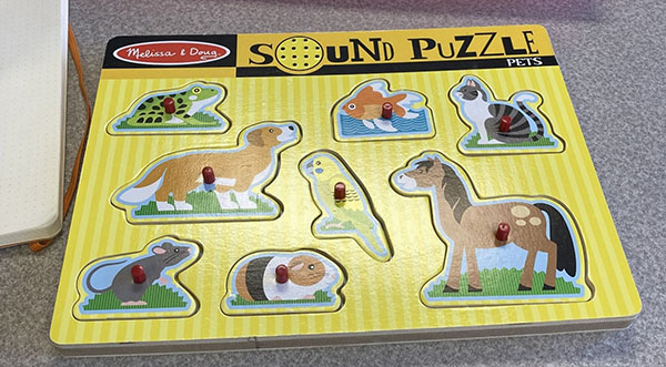 A children's sound puzzle featuring animals that need to go in the correct spots.