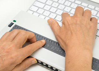 hands on electronic braille display